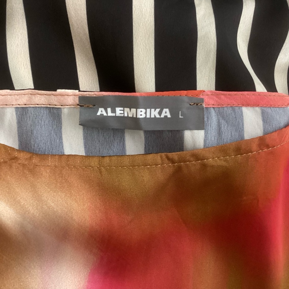 ALEMBIKA Butterfly Tunic Top Mixed Media Crush Satin Lg - Picture 5 of 8
